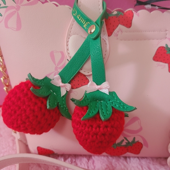 Juicy Couture Bag 🍓 - Picture 4 of 5
